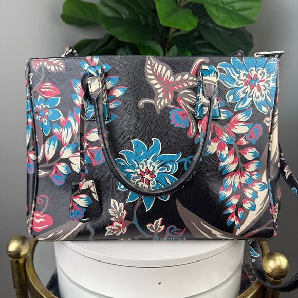 💎✨Authentic Prada Saffiano Floral Print Galleria Front Pocket Tote Black - Picture 3 of 7
